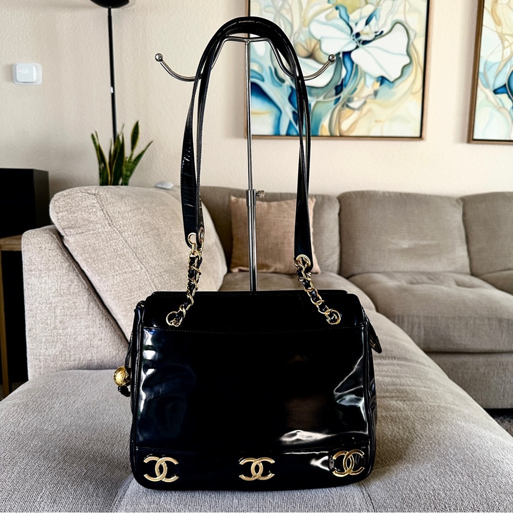 CHANEL Triple Coco Ball Chain 6 CC Shoulder Bag Black 1993 FRANCE Vintage